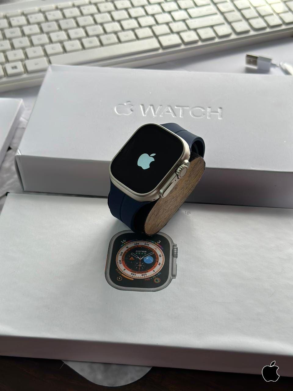 MK8 Ultra Smart Watch 8 with Apple Logo and Extra Strap
