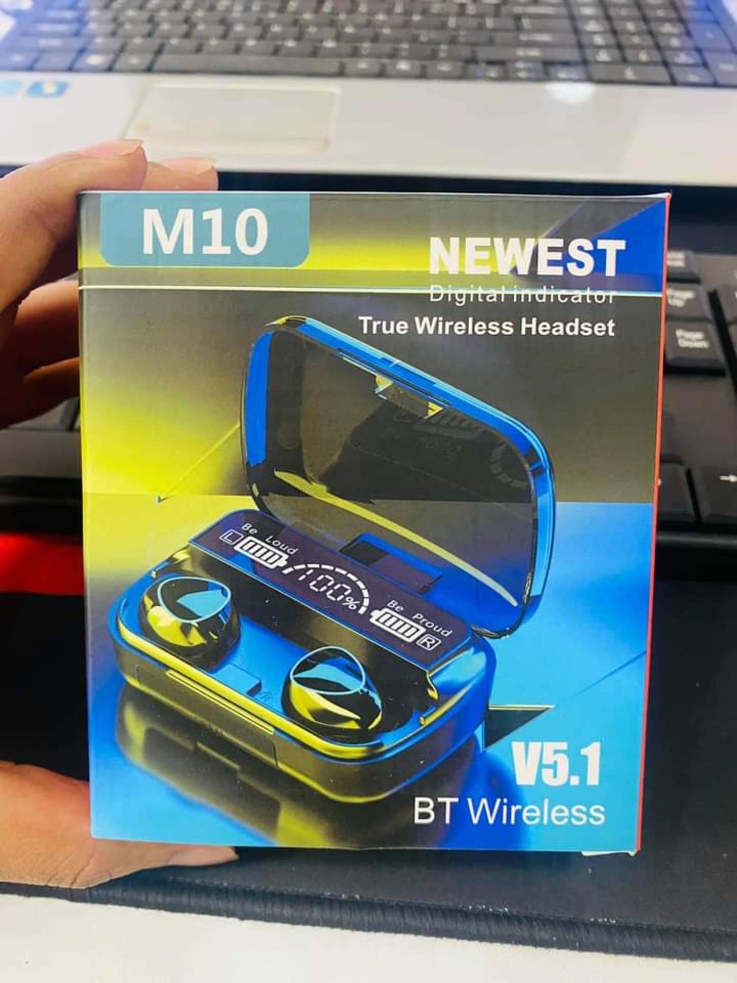 M10 Earbuds Bluetooth TWS with 2000 mAh Charging Power Bank