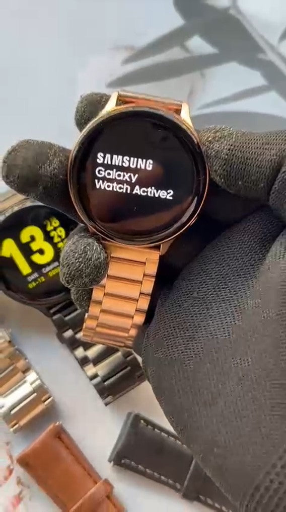 Galaxy Active 2 with Metallic and Leather Strap